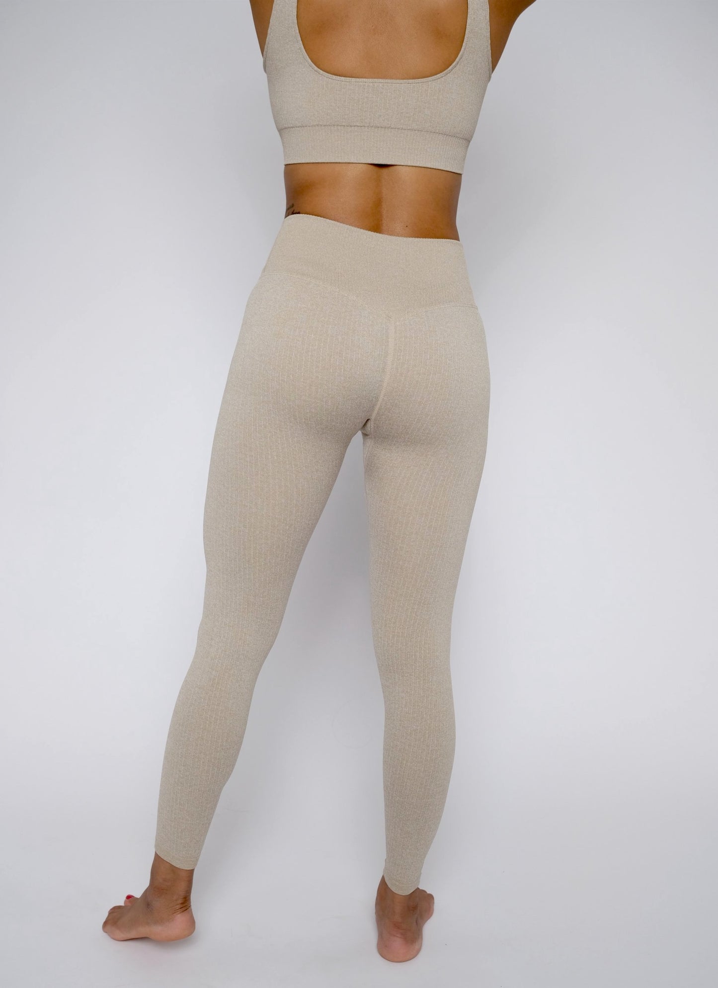 RECHARGED RIBBED LEGGINGS