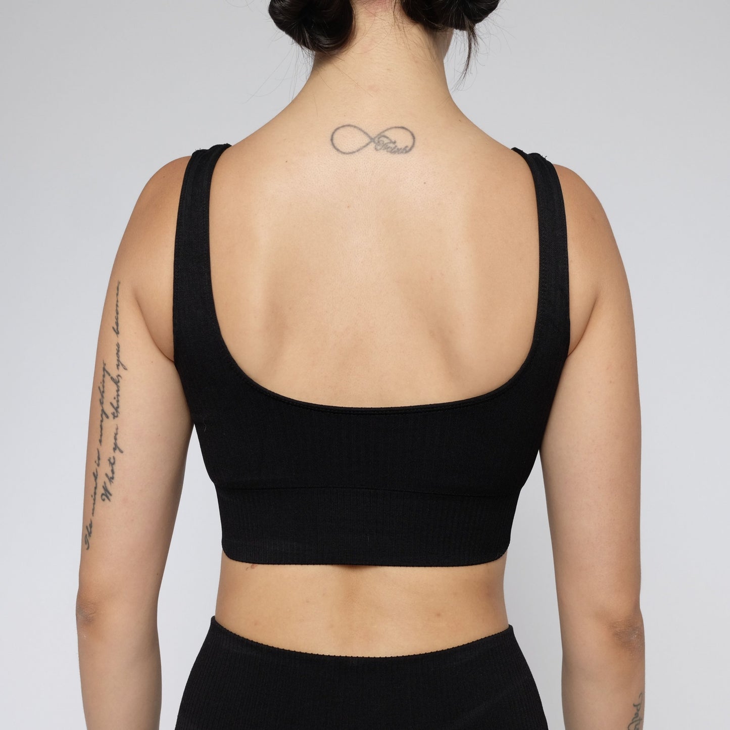 RECHARGE RIBBED SPORTS BRA