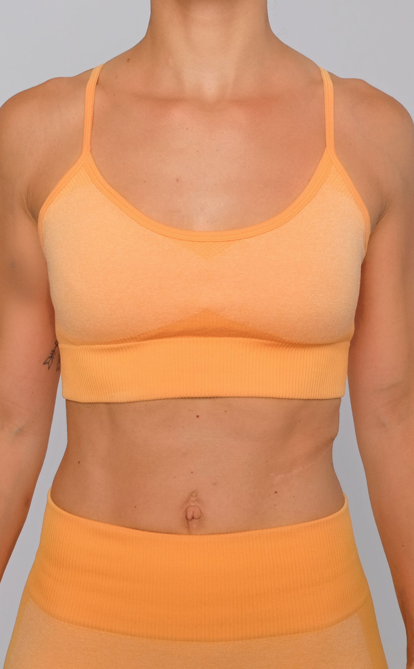 OLIVE COMBAT SEAMLESS SPORTS BRA