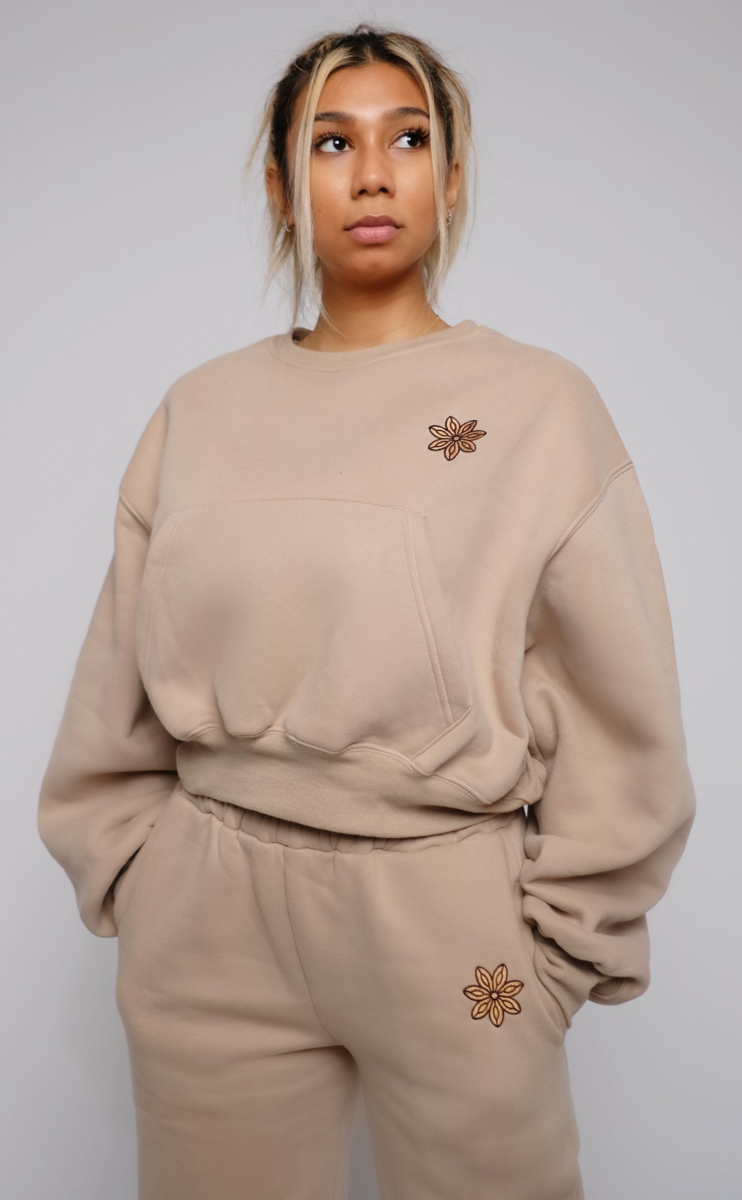 Creme de la creme BrickCity oversized crewneck